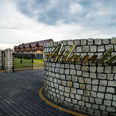 Atlanta Domki I Apartamenty Устроне-Морске Экстерьер фото